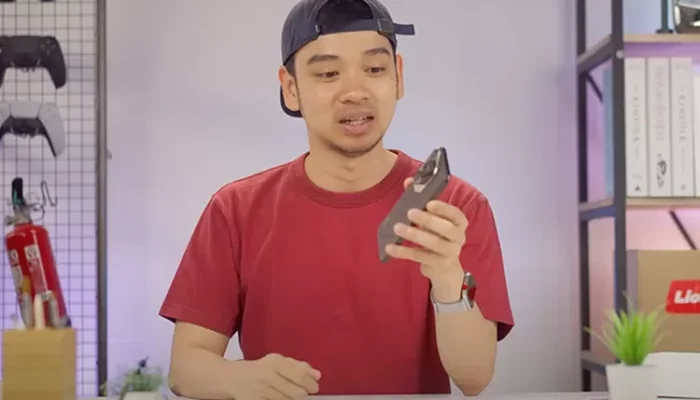 Review handphone dengan gelar kamera terbaik, David Gadgetin: Apakah akan bisa mengalahkan iPhone dan Samsung?