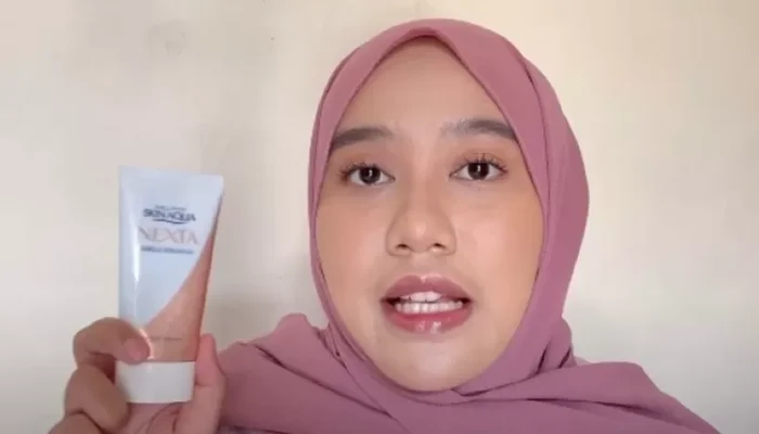 Beauty vlogger ini review jujur sunscreen premium Jepang terbaru Skin Aqua Nexta Shield Serum UV: Aku sebenarnya agak sedikit bingung sih karena..