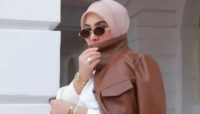 Wow! Gak Cuma Syahrini, Deretan Artis Ini Juga Punya Jam Tangan Rolex Super Mewah! ✨