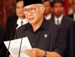 Kontroversi Gelar Pahlawan Nasional untuk Soeharto, Publik Desak Pemerintah Tinjau Ulang